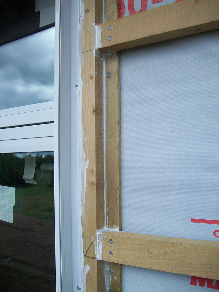 Caulking Fibertecs windows